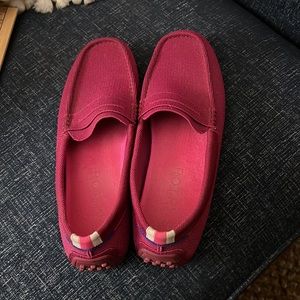 Size 11 Raspberry Driver Rothy’s loafer